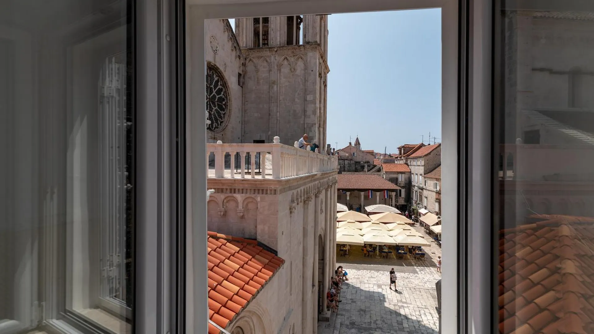 Trogir Square View-Heritage Apartments