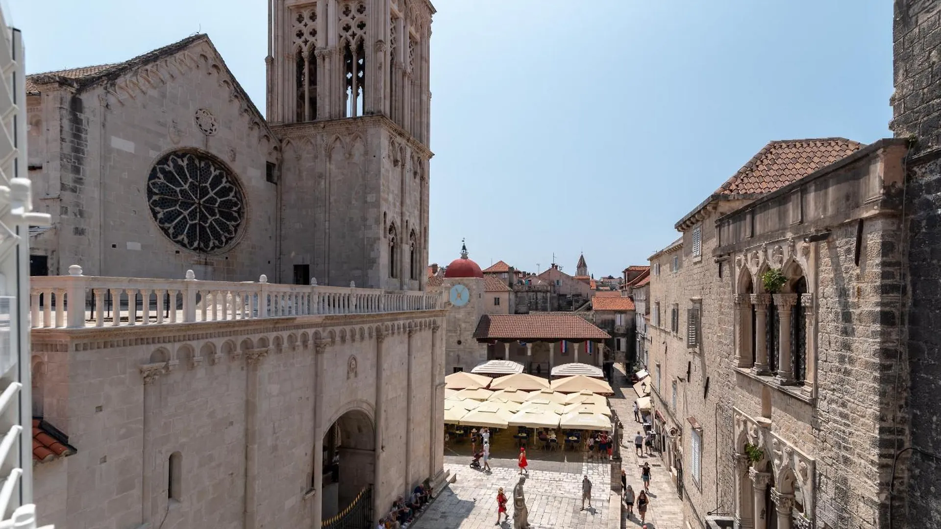 Trogir Square View-Heritage Apartments