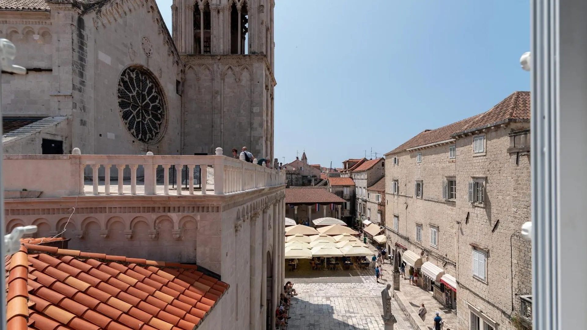 Trogir Square View-Heritage Apartments